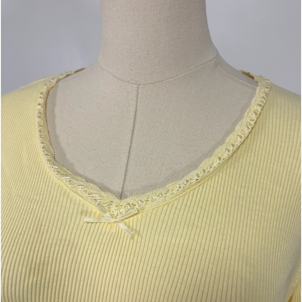 Vintage Y2K Gloria Vanderbilt Pastel Butter Yellow Ribbed Lace Trim Top XL - Picture 3 of 8